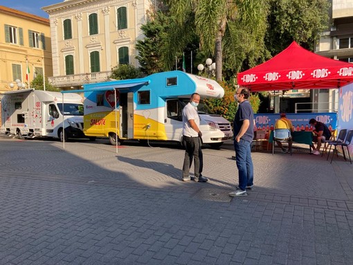 Pieve di Teco: nel fine settimana in piazza dell'Auditorium, mezzo mobile della Fidas per la donazione di sangue Pieve di Teco: nel fine settimana in piazza dell'Auditorium, mezzo mobile della Fidas per la donazione di sangue