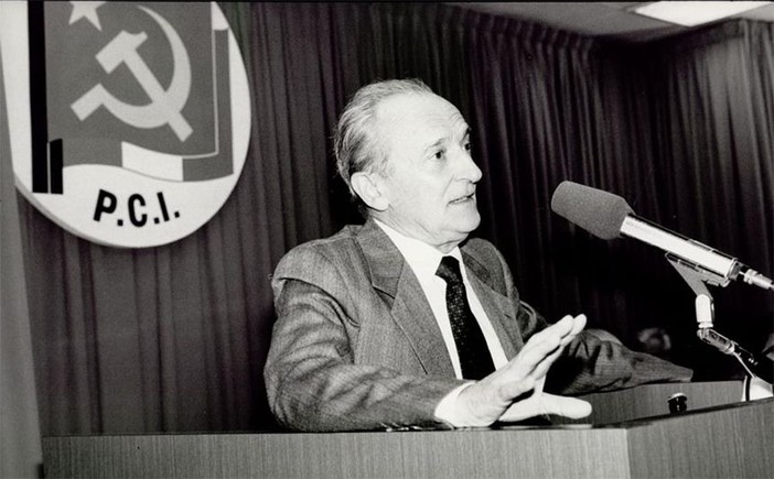 14 MAGGIO 1991. L'ultimo segretario nazionale del Pci lascia Roma, il partito e la politica. Il ritorno di Natta nella sua Oneglia