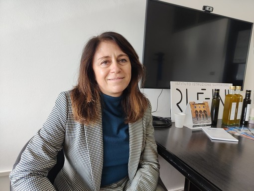 Nuovo preside per il "Baruffi” di Ceva: è la prof imperiese Armida Drago Nuovo preside per il "Baruffi” di Ceva: è la prof imperiese Armida Drago