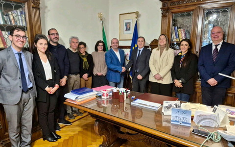 Imperia, in Prefettura consegnati gli attestati per l’uso del defibrillatore DAE