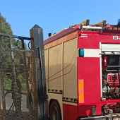 Imperia, incendio di sterpaglie in via Andreoli