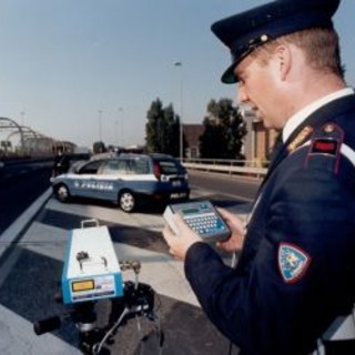 Limiti di velocità sull'autostrada: un lettore &quot;Giusto farli rispettare ma che siano chiari sul percorso!&quot;