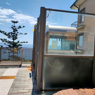 Riaprono gli ascensori pubblici della città