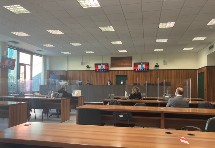 Imperia, denuncia di essere stata minacciata al telefono ma era un operatore di un call center: 58enne finisce a processo per simulazione di reato