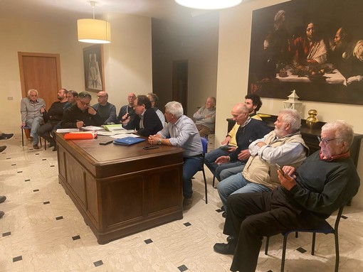 Il tavolo della presidenza