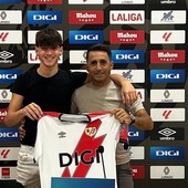 Calcio, rinnovo per Alessio Iannolo al Rayo Vallecano: il talento di San Bartolomeo continua a brillare in Spagna