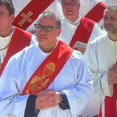 Al centro Alex Dellerba al funerale del Papa Al centro Alex Dellerba al funerale del Papa