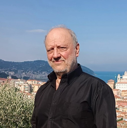 Imperia in lutto per la scomparsa di Angelo Sampietro, storico geometra del Comune e appassionato corista