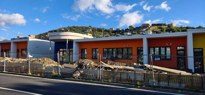 Imperia, verso la conclusione i lavori per il nuovo asilo dei Piani Imperia, verso la conclusione i lavori per il nuovo asilo dei Piani