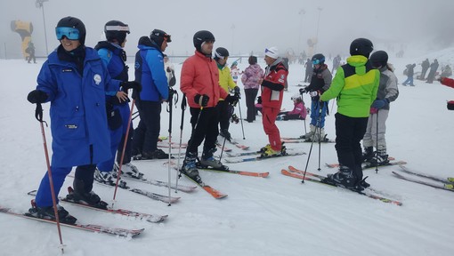 L'ASD Viva Sport Imperia ha organizzato la prima sciata con ragazzi disabili