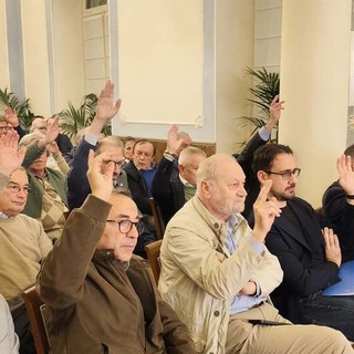 Stangata sulle bollette di Rivieracqua: via libera all’aumento. Scajola: "Ma investimenti per 133 milioni"
