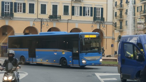 Nel pomeriggio l'assemblea dei sindaci sulla crisi di Riviera Trasporti Nel pomeriggio l'assemblea dei sindaci sulla crisi di Riviera Trasporti