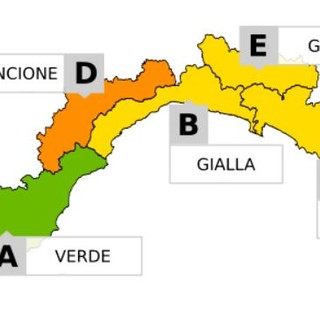 Continua l'allerta meteo su tutta la Liguria, ma per il Ponente rimane di moderata intensità Continua l'allerta meteo su tutta la Liguria, ma per il Ponente rimane di moderata intensità