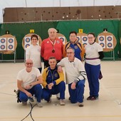 Tiro con l'arco, gli arcieri gialloblù chiudono bene la stagione indoor Tiro con l'arco, gli arcieri gialloblù chiudono bene la stagione indoor