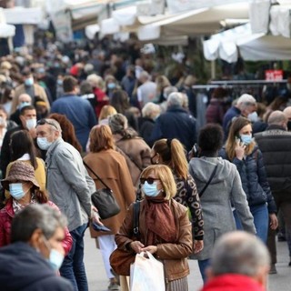 Imperia: multe in arrivo per chi causa assembramenti?