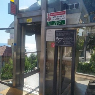 Imperia, ascensori inclinati tra comodità e costi di manutenzione