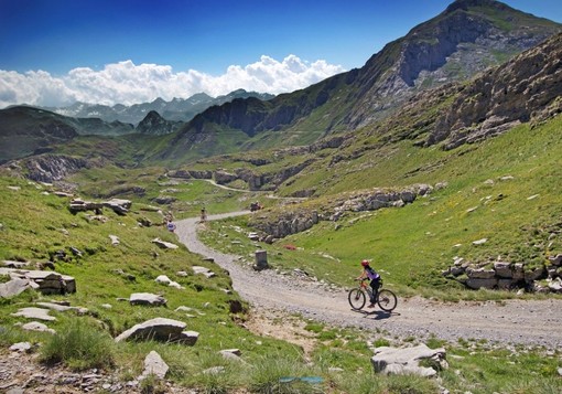 Chiude l’Alta Via del Sale, turisti disorientati tra due province Chiude l’Alta Via del Sale, turisti disorientati tra due province