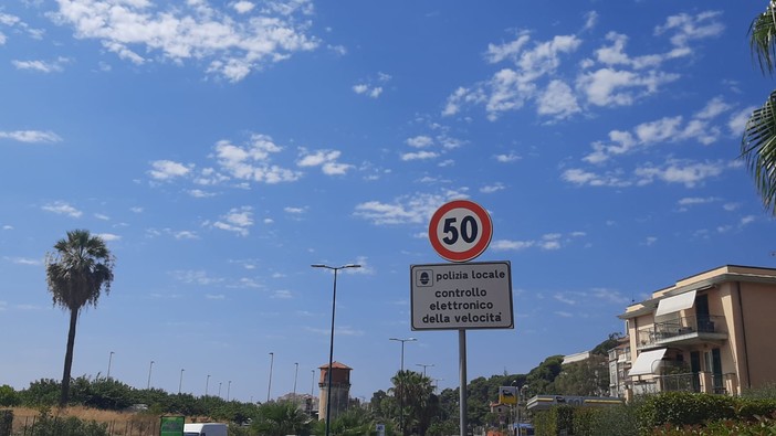 Imperia, autovelox sull'Argine sinistro spostato sul lungomare Vespucci Imperia, autovelox sull'Argine sinistro spostato sul lungomare Vespucci
