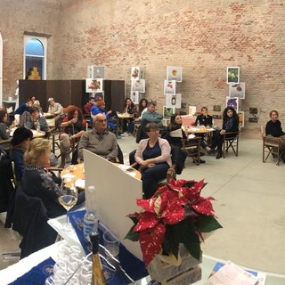 Con l'Asti DOCG il Natale diventa Glamour: la Denominazione conquista i milanesi, in un evento all’insegna della solidarietà Con l'Asti DOCG il Natale diventa Glamour: la Denominazione conquista i milanesi, in un evento all’insegna della solidarietà
