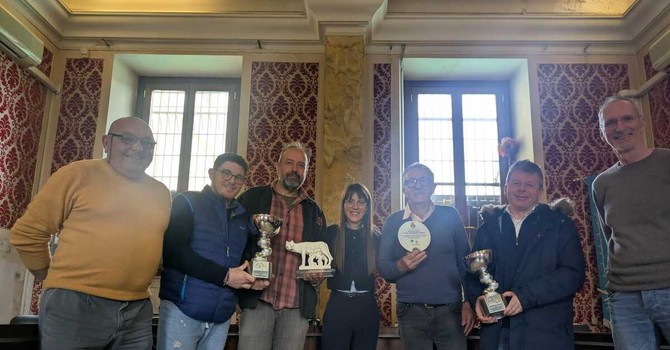 San Bartolomeo al Mare celebra i suoi campioni: la Bocciofila vola in Serie A San Bartolomeo al Mare celebra i suoi campioni: la Bocciofila vola in Serie A