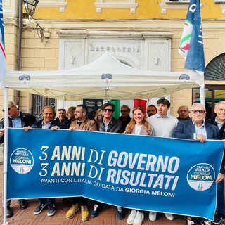 Fratelli d’Italia Imperia incontra i cittadini a Oneglia: bilancio di governo e tesseramento 2025