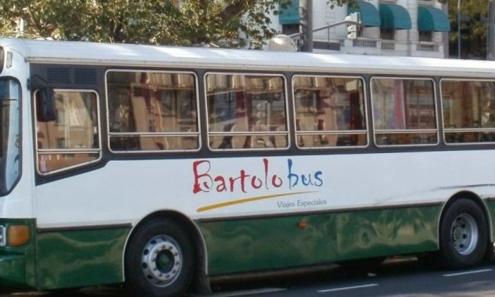 Al mare con la navetta “Bartolobus”, il servizio per turisti confermato per l’estate 2024