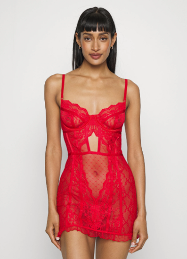 La seducente eleganza del babydoll, come abbinarlo per creare look originali La seducente eleganza del babydoll, come abbinarlo per creare look originali