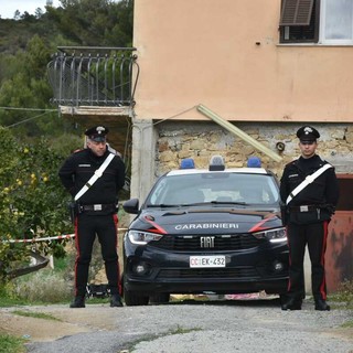 Bimba morta a Bordighera, nuovo colloquio con i legali. La madre ribadisce: “Non ho mai toccato mia figlia”