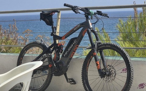 In Riviera in aumento i furti di bici elettriche, raffica di colpi tra il Dianese e Imperia ora è allarme