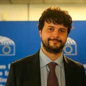 Brando Benifei, padre dell’AI Act europeo lancia l'appuntamento annuale sull’algoretica Brando Benifei, padre dell’AI Act europeo lancia l'appuntamento annuale sull’algoretica