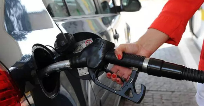 Imperia, il Codacons Liguria denuncia possibili speculazioni sui prezzi di carburanti e merci