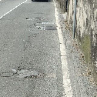 Buche e strade dissestate, scatta la querela: il caso a Imperia