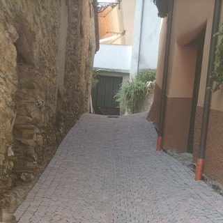 Aquila d'Arroscia,  lavori di riqualificazione. Il sindaco Cha: &quot;Migliorata viabilità e centro storico&quot;
