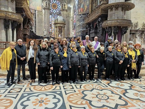 Il Coro "conCLAUDIA" anima la messa domenicale nel Duomo di Milano (foto) Il Coro "conCLAUDIA" anima la messa domenicale nel Duomo di Milano (foto)