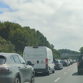 Estate senza cantieri: autostrade libere fino a ottobre e tre corsie sulla A26 dopo sei anni Estate senza cantieri: autostrade libere fino a ottobre e tre corsie sulla A26 dopo sei anni