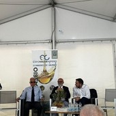 Un momento del convegno Un momento del convegno