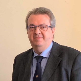 Imperia, dopo 40 anni lascia Confcommercio il direttore provinciale Claudio Roggero: “Era venuto il momento di dedicarmi alla mia famiglia”