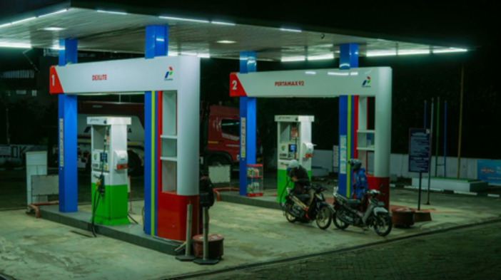 Strategie per contenere i costi del carburante sulle strade costiere più trafficate del Ponente Ligure Strategie per contenere i costi del carburante sulle strade costiere più trafficate del Ponente Ligure