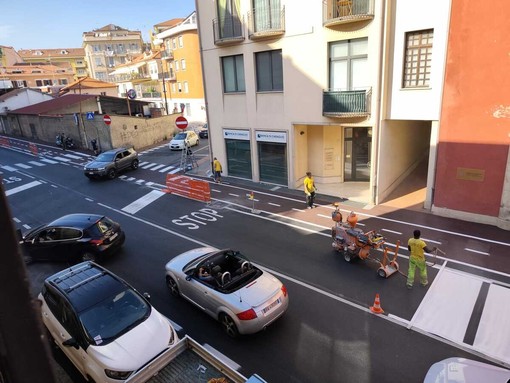 Ciclabile di via Schiva, Bracco e Bozzano: “Dietro il progetto la cancellazione del porto commerciale” (Video) Ciclabile di via Schiva, Bracco e Bozzano: “Dietro il progetto la cancellazione del porto commerciale” (Video)