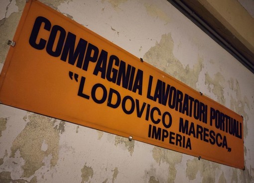 'La Talpa' risponde all'appello dei portuali: " Imperia sta andando verso la più insostenibile 'iperturistificazione'"