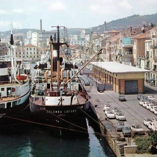 ACCADDE OGGI, 25 SETTEMBRE 1984. Traffici mercantili a picco: a rischio 100 posti di lavoro sul porto di Imperia ACCADDE OGGI, 25 SETTEMBRE 1984. Traffici mercantili a picco: a rischio 100 posti di lavoro sul porto di Imperia