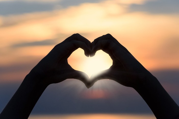 Cercare l'amore online: come ingranare con il primo messaggio Cercare l'amore online: come ingranare con il primo messaggio