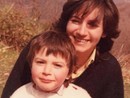 Addio a Claudia, madre e guida del chitarrista Diego Campagna: il commosso saluto social del musicista