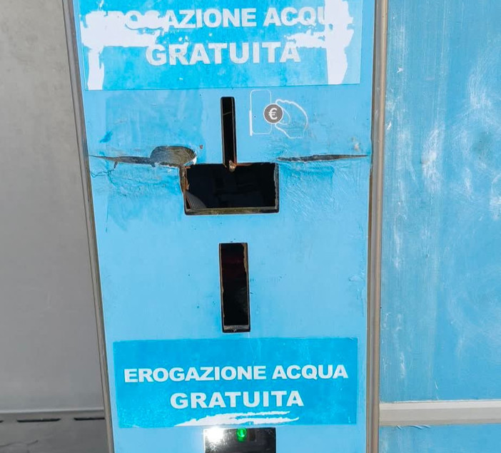 Imperia, amarezza al Prino per la casetta dell'acqua riparata e distrutta nel giro di un giorno