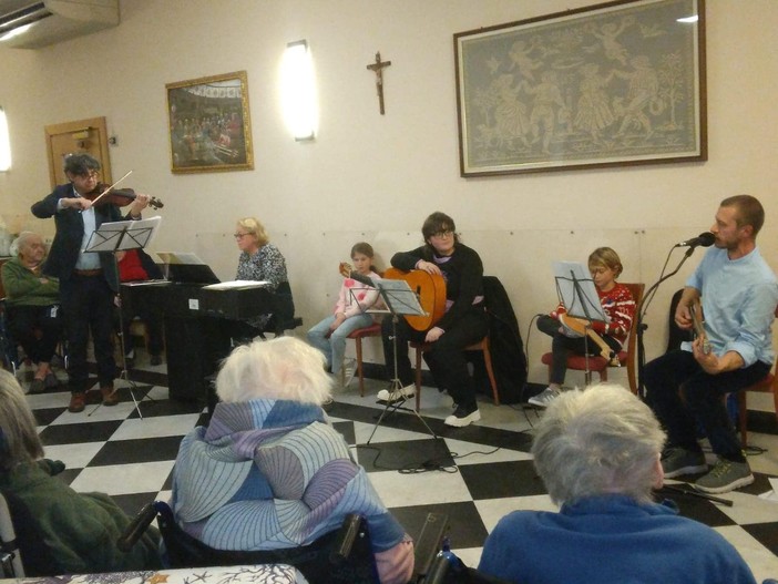 Imperia, alla Casa Betlemme il concerto dell'Associazione Panta Musica Imperia, alla Casa Betlemme il concerto dell'Associazione Panta Musica