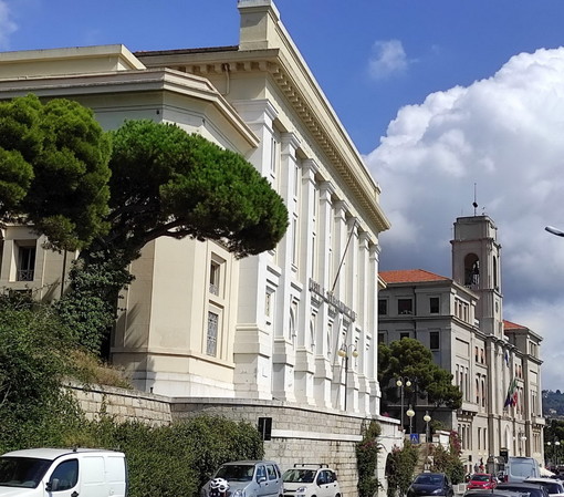 Imperia: lunedì e martedì lavori Enel, rimarranno chiusi gli uffici del Comune