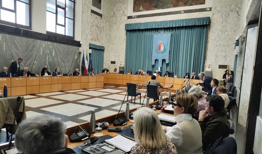Imperia conferisce la cittadinanza onoraria a Pertini e De Gasperi Imperia conferisce la cittadinanza onoraria a Pertini e De Gasperi