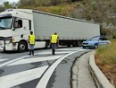 Controlli della Polstrada sulla 28