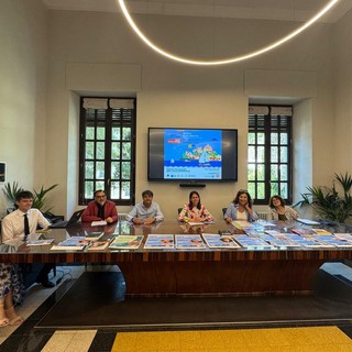 Fiera del Libro di Imperia, dal 29 al via la 25ª edizione: nel  centro storico autori, incontri, mostre ed eventi dedicati alla lettura “su misura”