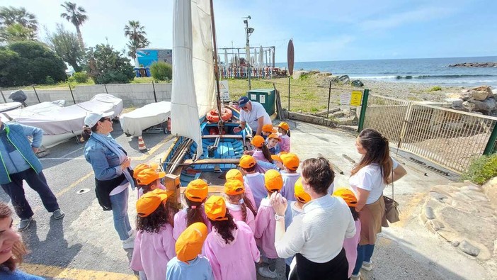Le scuole dell’I.C Littardi” di via degli Ulivi a lezione di tutela e difesa dell’ecosistema marino